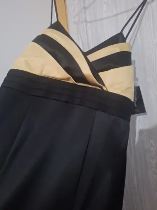 Vestido de fiesta negro y dorado sin estrenar