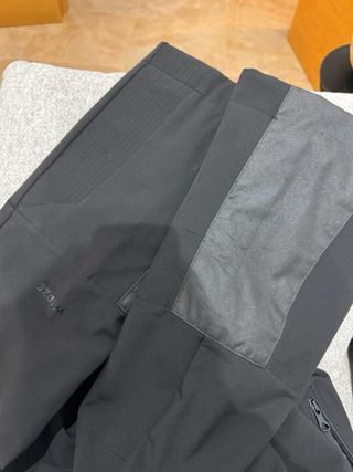 Pantalón de esquí para mujer negro. Talla 34