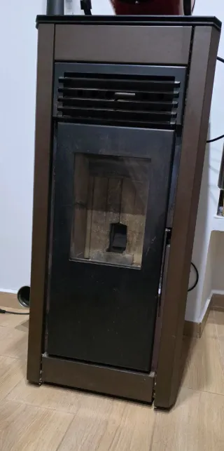 Estufa Pellets Ferlux Natalia 10kW