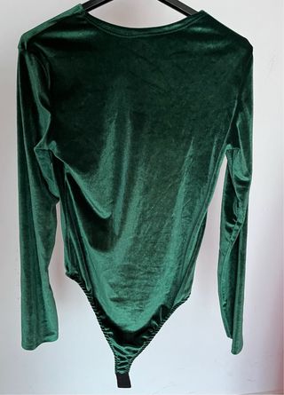 Body in velluto verde smeraldo