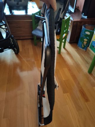 Hamaca Bebé BabyBjorn tejido transpirable