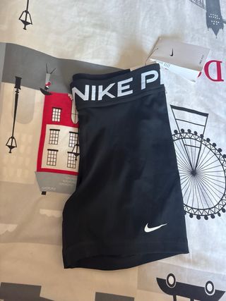 Nike Short Deportivo Ajuste Ceñido Talla M
