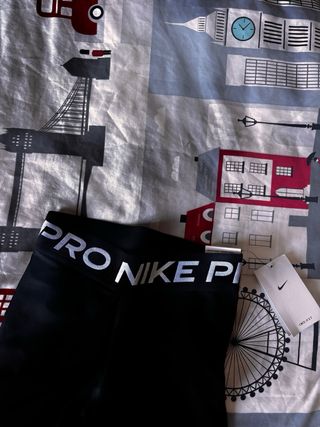 Nike Short Deportivo Ajuste Ceñido Talla M