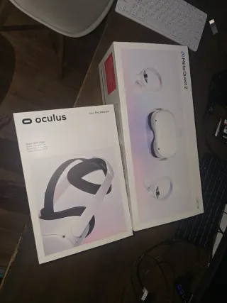 Meta Quest 2 VR Headset negoziabile, nuovo