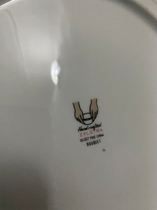 Vajilla porcelana borde dorado