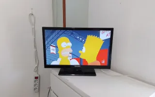 Tv 22"+cascos de regalo ascao