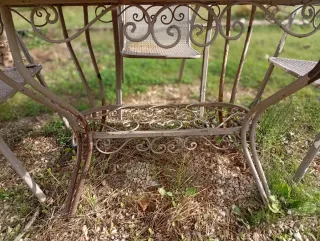 Tavolo in ferro battuto e marmo + 3 sedie