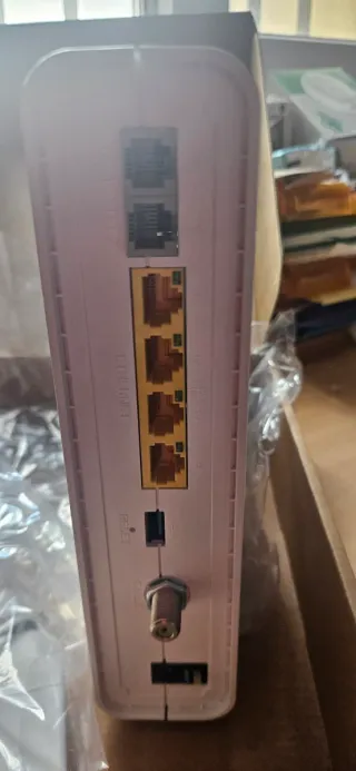 Router Compal CH6643E Ono