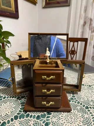 Portagioie ballerina carillon anelli