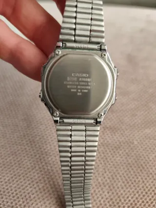 Reloj Casio Digital Plata y Turquesa