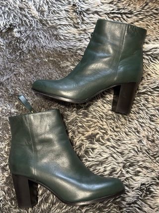 Botines verdes de tacón