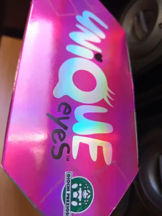 Muñeca Unique Eyes Colección