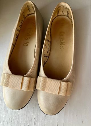 Manoletinas De Pablos Beige con Lazo