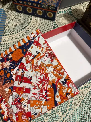 Scatola Hermès porta oggetti design