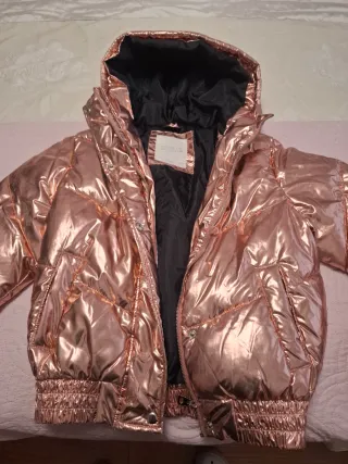 Chaqueta acolchada rosa metalizada