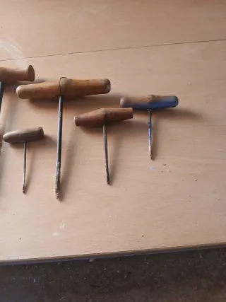 Barrenas pequeñas de madera