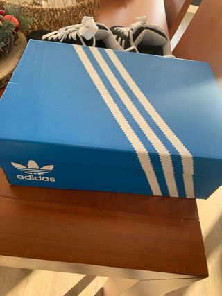 Deportivas Adidas Campus Negras Talla 43