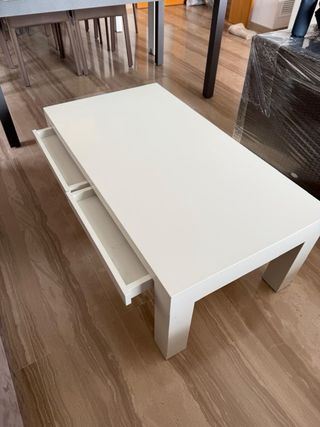 Mesita de comedor blanca rechapado madera lacada