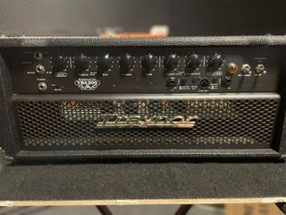 Cabezal Bajo Traynor YBA200-2 + flight case