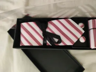 Conjunto Corbata y Gemelos,pañuelo