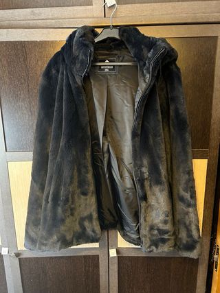 Abrigo pelo negro Carrefour