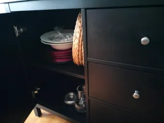 Mueble y espejo comedor IKEA