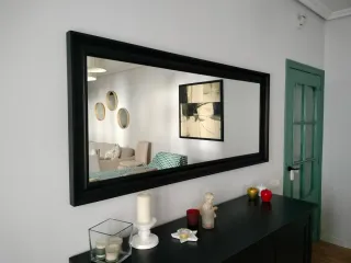 Mueble y espejo comedor IKEA