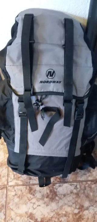 Mochila Nordway 40L Gris y Negra
