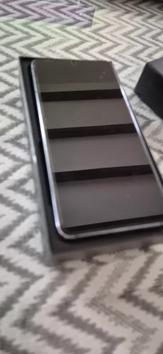 Samsung Galaxy S21 5G Caja Negra