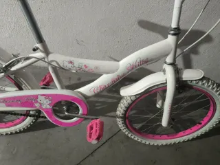 Bicicleta Niña Hello Kitty 20 Rosa y blanca.