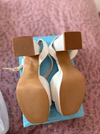 Sandalias blancas de plataforma