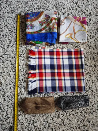 Conjunto de joias vintage com rubi e pérolas