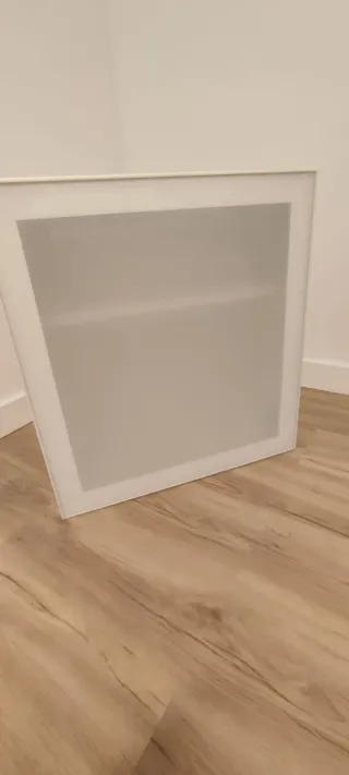 Vitrina de Pared BESTÅ con puerta Glassvik