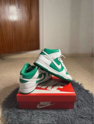 Nike Dunk High Verdes y Blancas