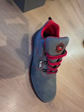 Zapatos de trabajo B-concept muy cómodos