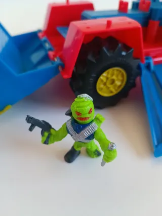 Camión Mutant Mania