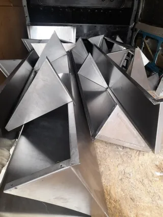 Baldas y estanterías de acero inoxidable