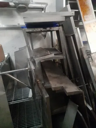 Baldas y estanterías de acero inoxidable