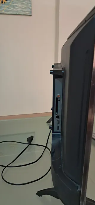 Televisión Nevir 32 Negra