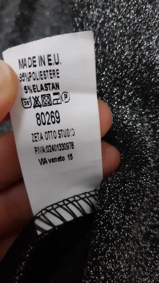 Blusa sin mangas brillante