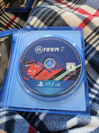 FIFA 18 y 19 PS4 (PlayStation 4) EA Sports