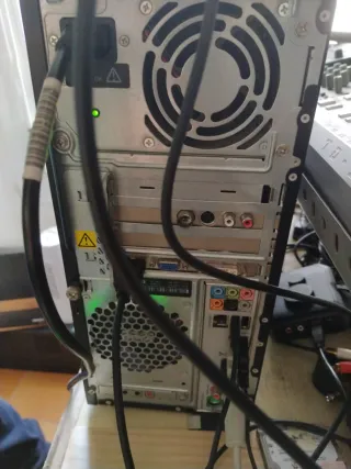 Ordenador multimedia HP m9451es