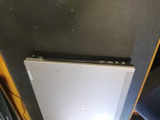 Portátiles HP 4530s y 8530p para piezas.