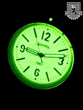 Vostok Amphibia 1967 Bronce 90840G Full Lume Nuevo