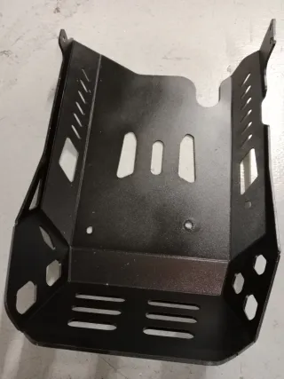 Cubre Carter Voge 525 DSX