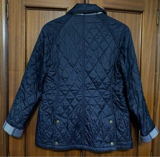 Chaqueta Barbour Beadnell acolchada T38