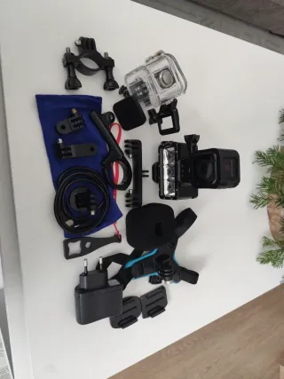 GoPro Hero Session + Accesorios