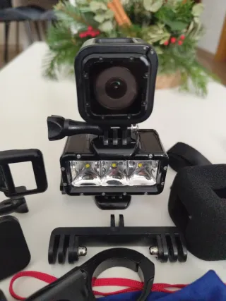 GoPro Hero Session + Accesorios