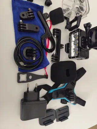 GoPro Hero Session + Accesorios