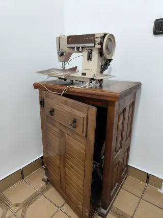 Máquina de coser Singer Disc-O-Matic II